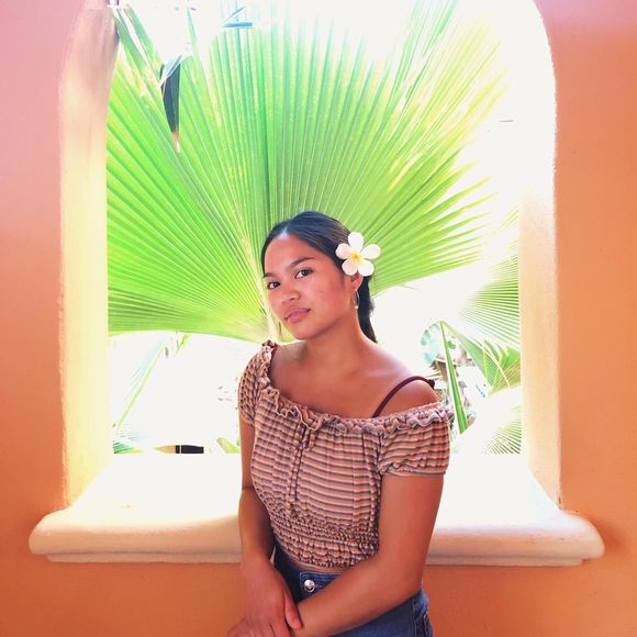 Meet your Posher, Bernadette - Picture 1 of 1